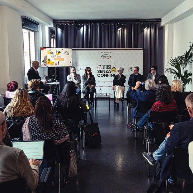 Conférence de presse du concours Artusi sans frontières 2025, présentation officielle du projet à l’Institut Congusto de Milan.