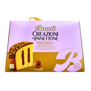 Panettone Nocciola Bauli im Detail – Vorderansicht mit Schokolade und Haselnüssen