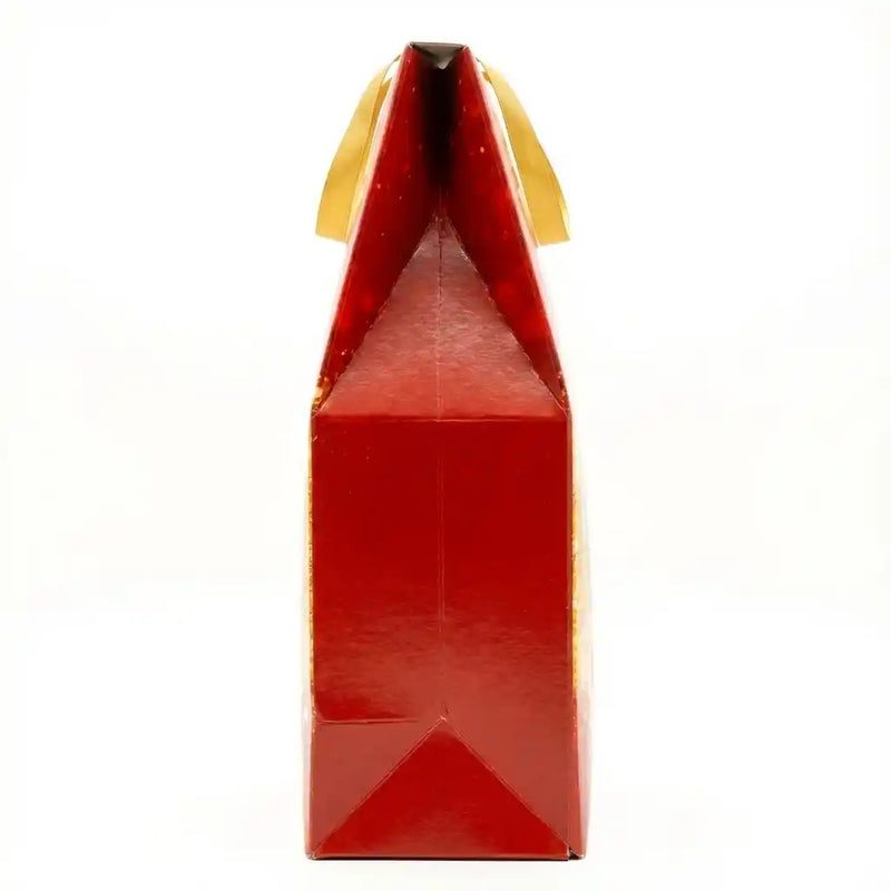 Inhalt des Bauli Tanti Auguri Pakets mit Pandoro, italienischem Sekt und Süßigkeiten assortiert