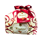 Panettone classique Vergani emballé dans un papier décoratif avec ruban rouge