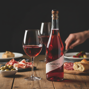 Vin Lambrusco Rosato Biologique Emilia – Pétillant (75 cl) - en situation d'usage